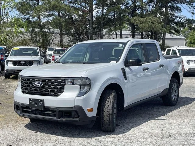 New 2025 White Ford XLT image 5