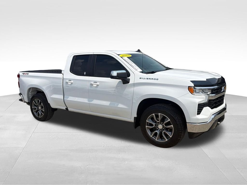 Used 2023 White Chevrolet LT image 7