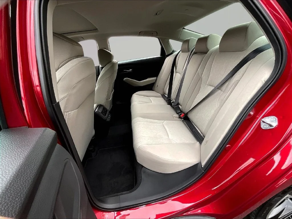 New 2026 Radiant Red Metallic Honda SE image 23
