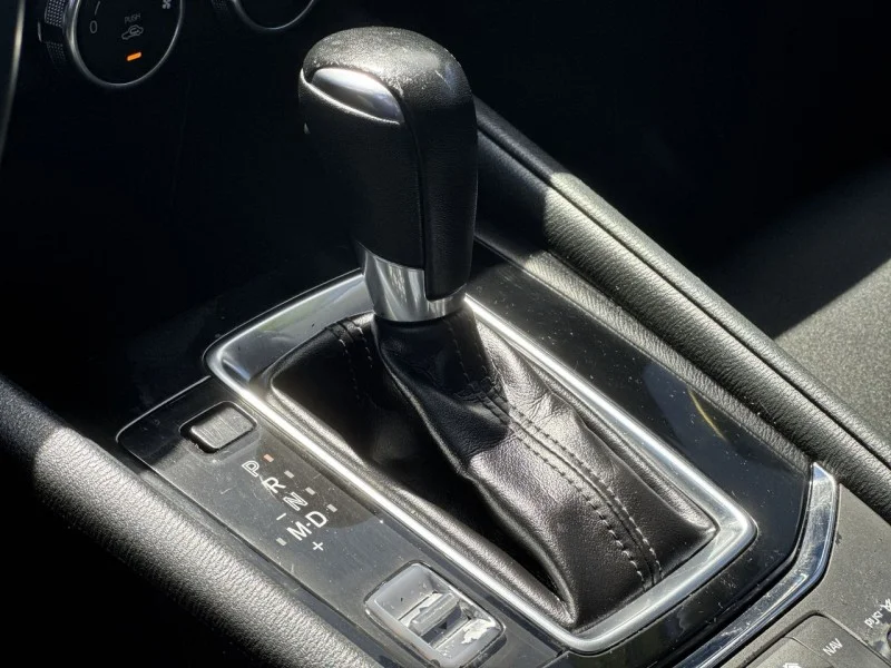 Used 2018 BROWN Mazda Sport image 21
