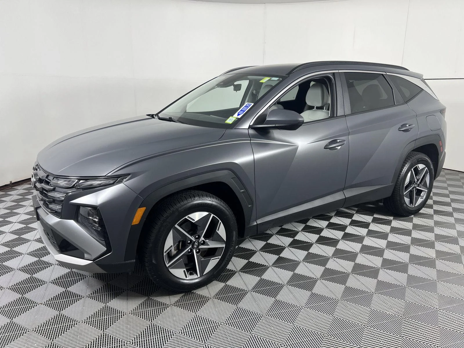 Used 2025 Ecotronic Gray Matte Hyundai SEL image 7