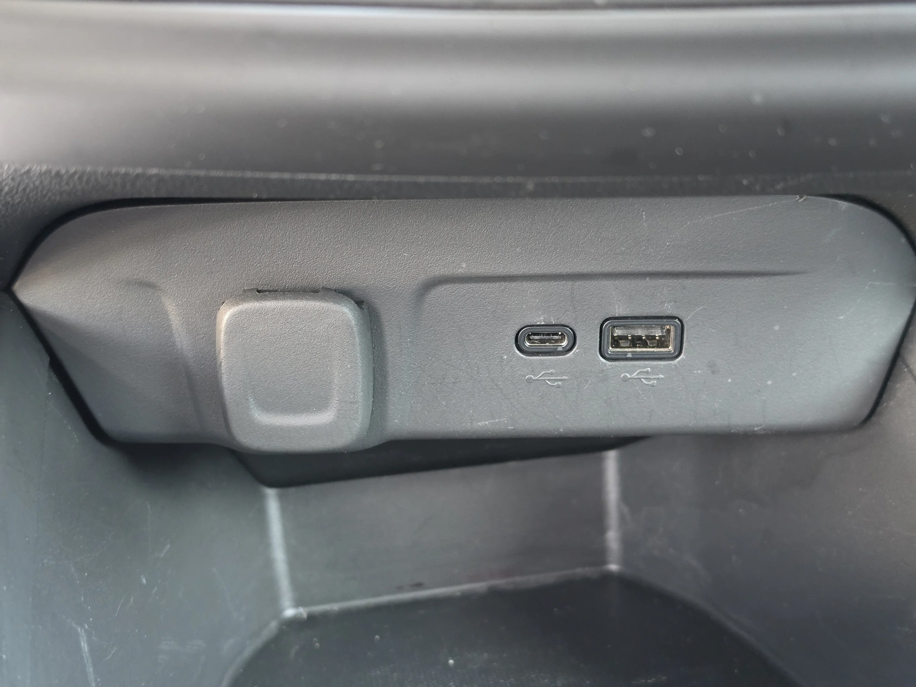 Used 2024 Fountain Blue Chevrolet 1RS image 28