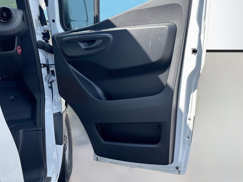 New 2025 White Mercedes-Benz Cargo 144 WB image 21