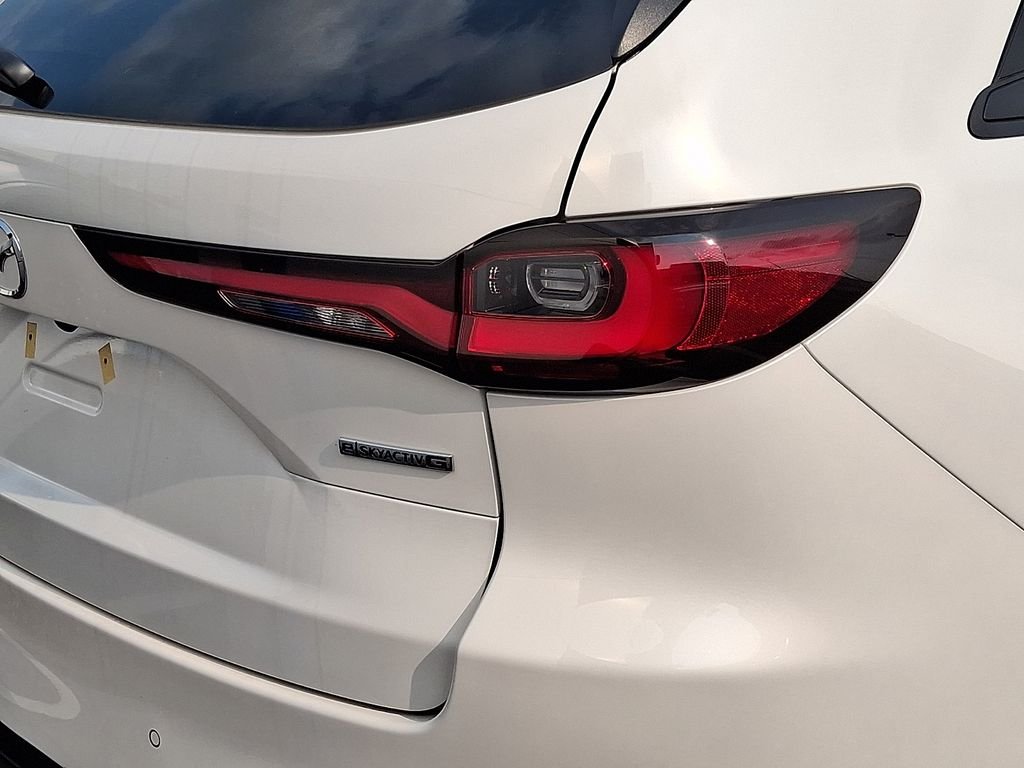 New 2026 Rhodium White Premium Mazda 3.3 Turbo Preferred AWD image 10