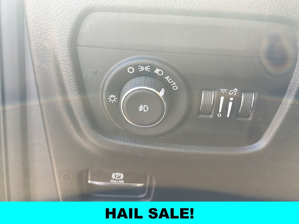 Used 2022 Gray Jeep Summit image 19