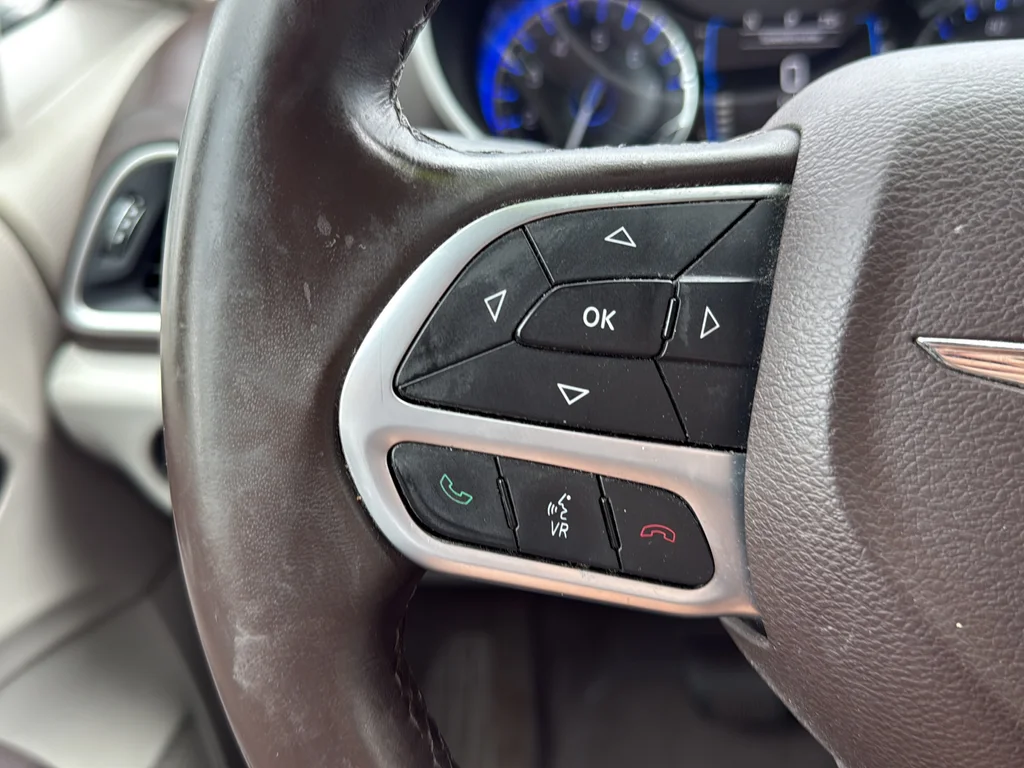 Used 2017 White Chrysler Touring L image 45