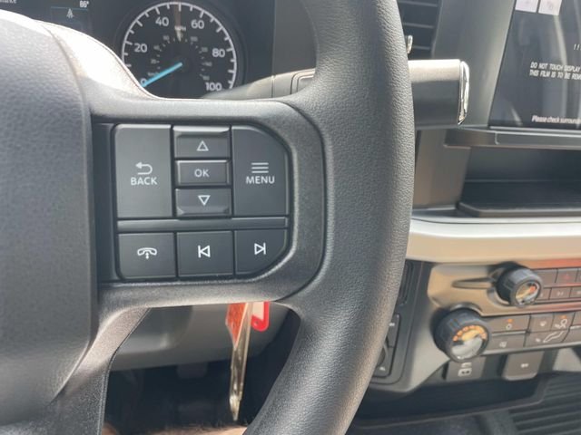 New 2026 Oxford White Ford F-550® XL image 11