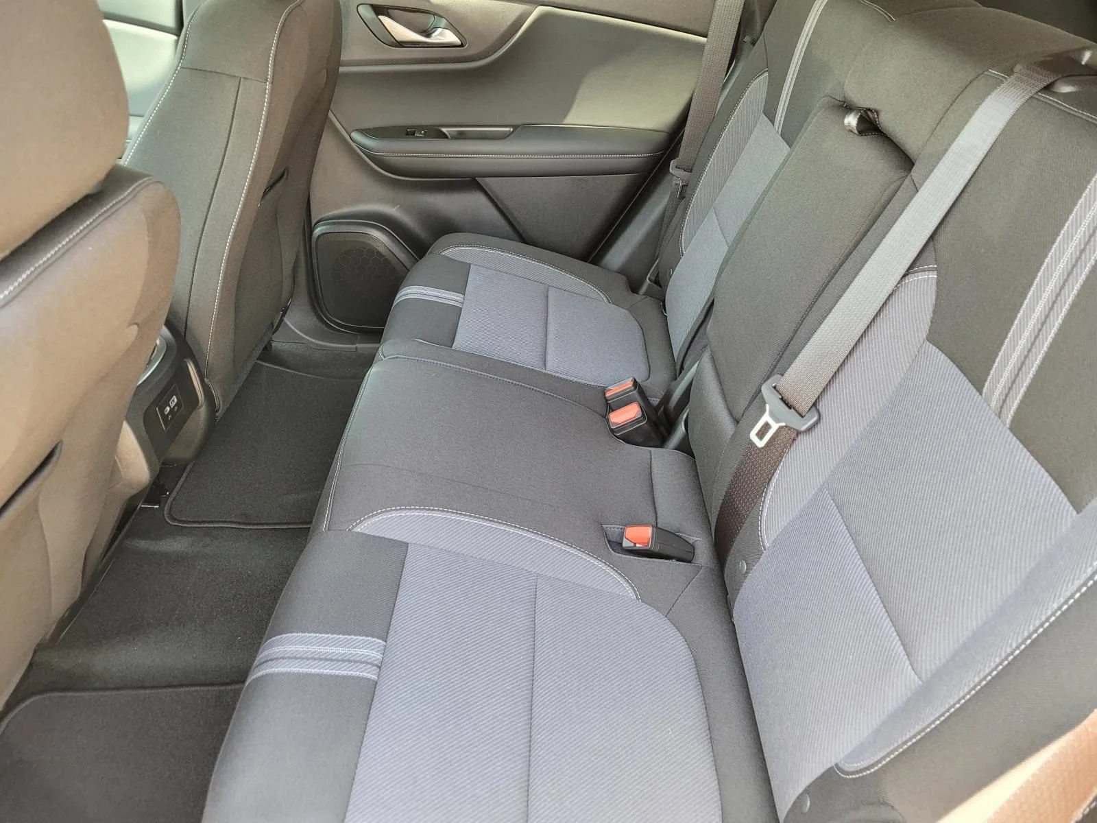 2026 Chevrolet Blazer 2LT - Photo 10