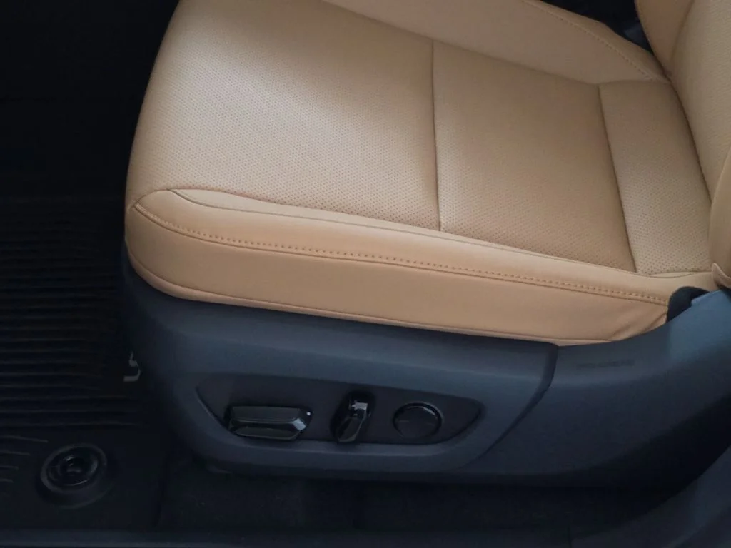 New 2026 Eminent White Pearl Lexus PREMIUM image 27