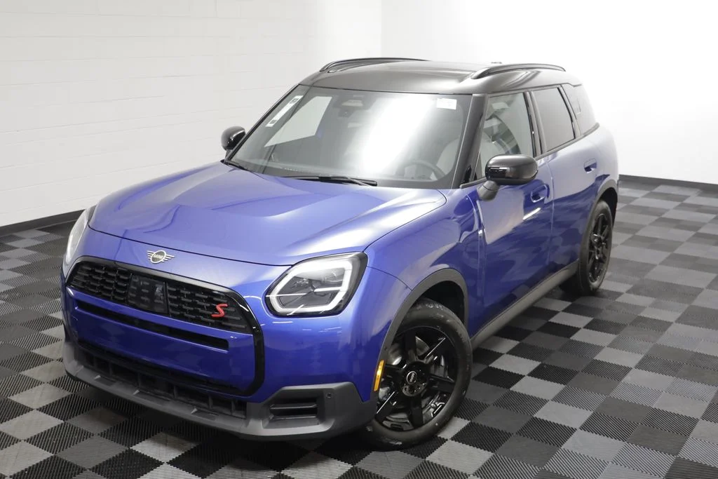 New 2026 Blazing Blue Metallic MINI  image 2