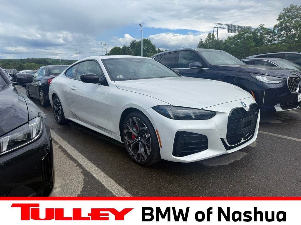 2026 BMW 4 Series M440i xDrive Coupe's photo