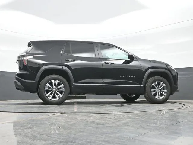 2026 Chevrolet Equinox LT - Photo 25