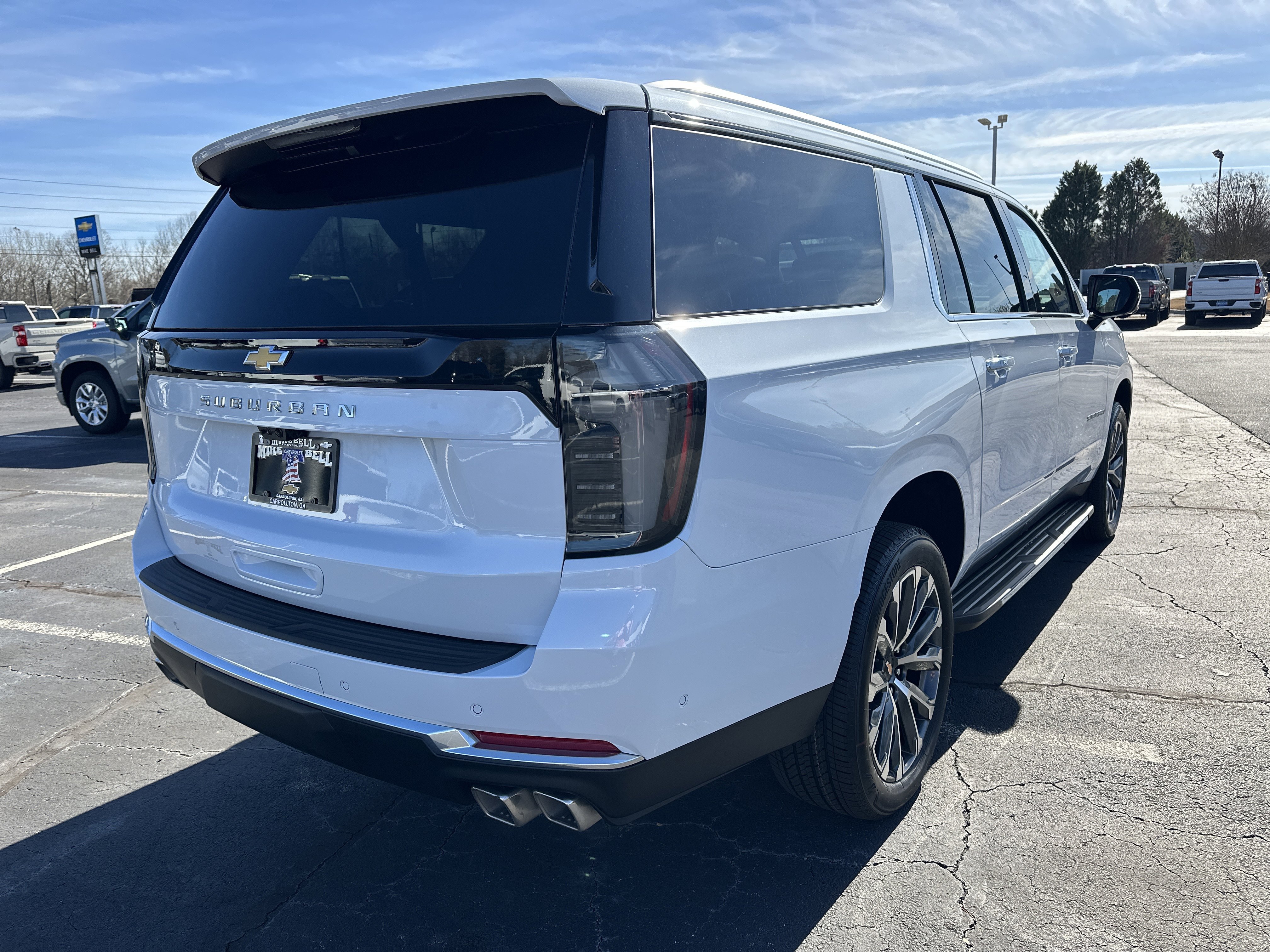 2026 Chevrolet Suburban High Country - Photo 8