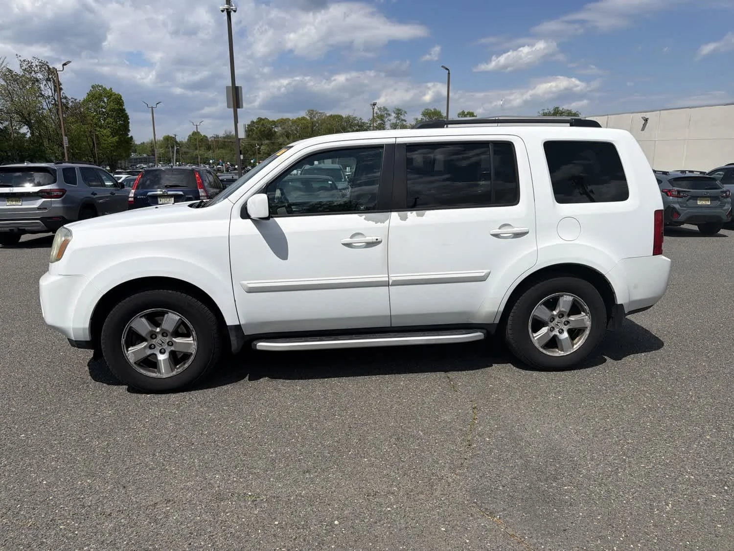 Used 2011 Honda Pilot EX-L with VIN 5FNYF4H56BB067022 for sale in Eatontown, NJ