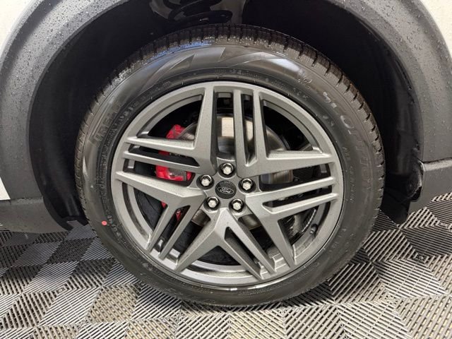 New 2026 Star White Metallic Tri-Coat Ford ST image 44