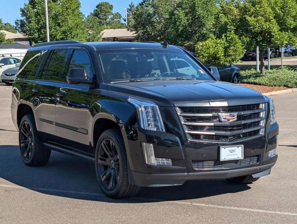 Used 2018 Black Cadillac Premium Luxury image 6