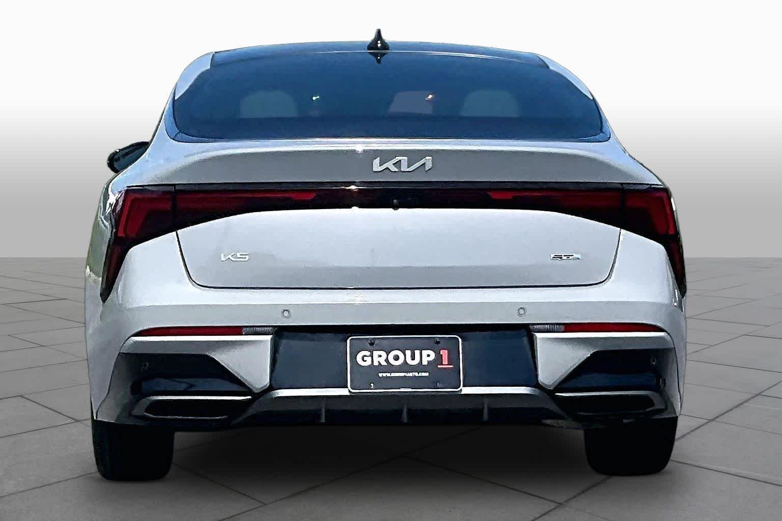 Used 2025 Wolf Gray Kia GT-Line image 5