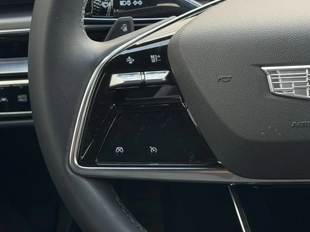 2024 Cadillac LYRIQ Tech - Photo 14