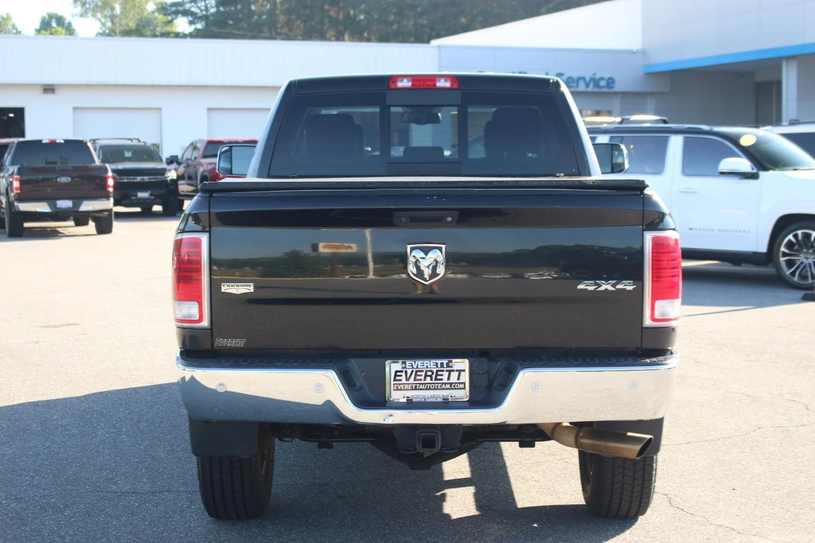 Used 2017 Black Ram Laramie image 6