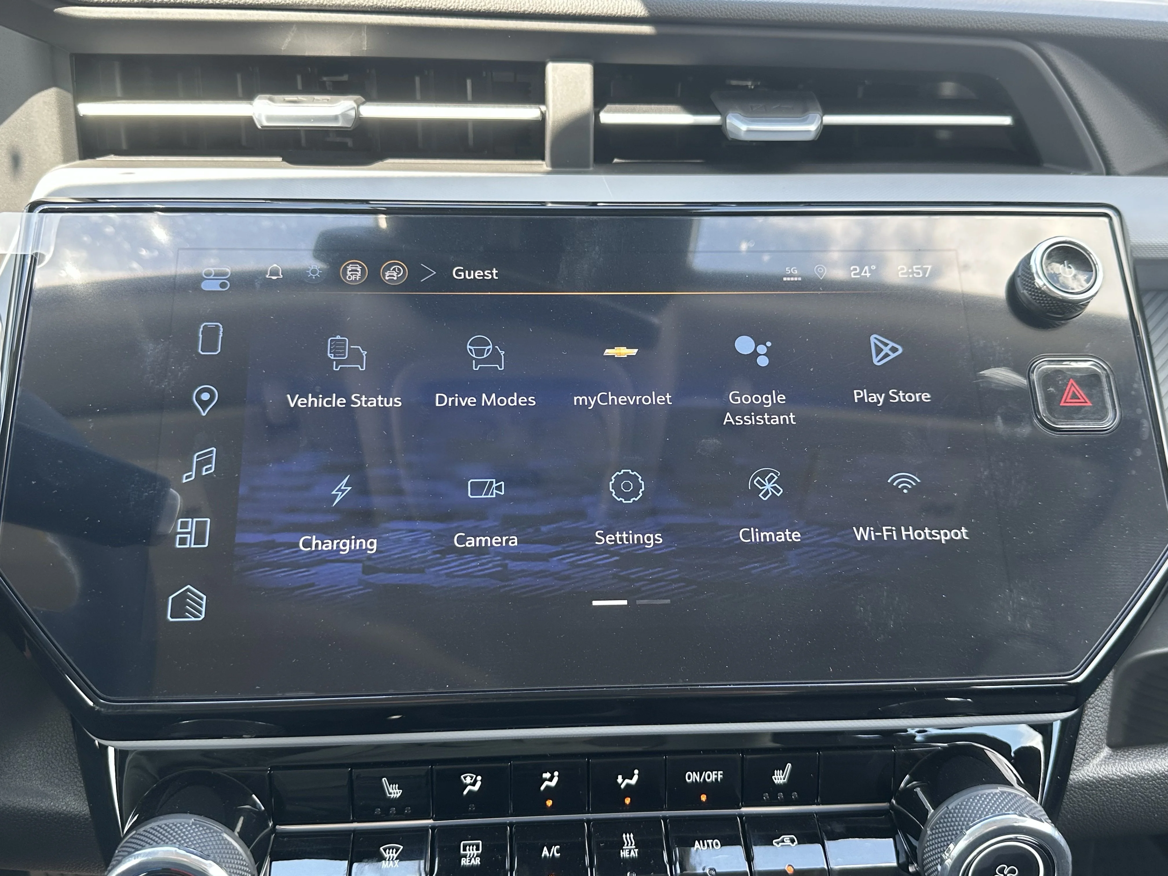 New 2027 Sterling Grey Metallic Chevrolet LT image 14