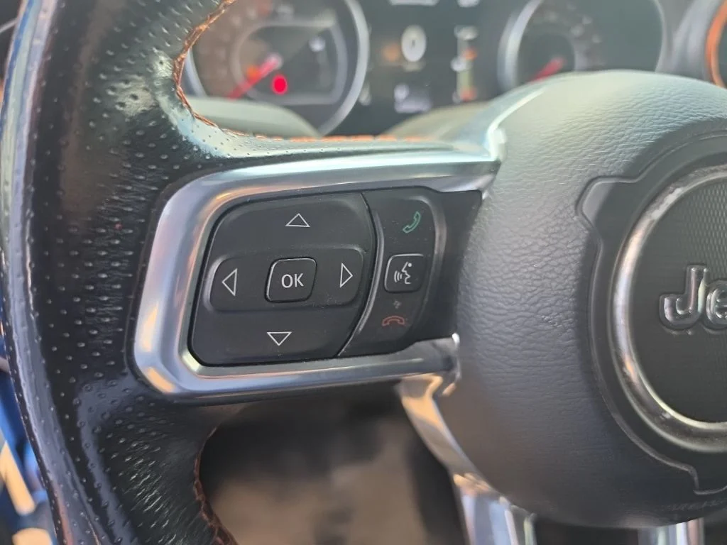 Used 2021 Blue Jeep Mojave image 41