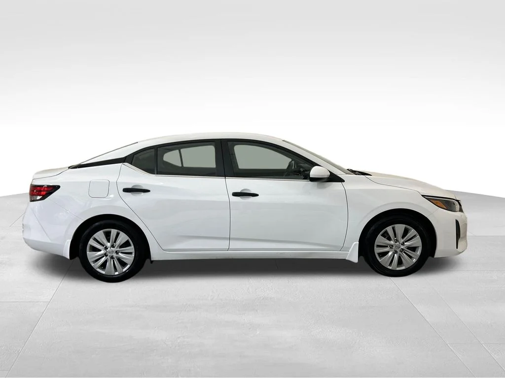 Used 2024 White Nissan S image 7