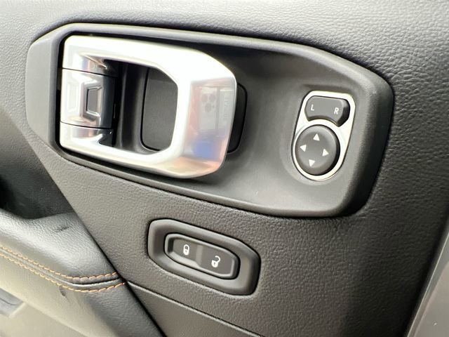 2022 Jeep Gladiator Mojave - Photo 23