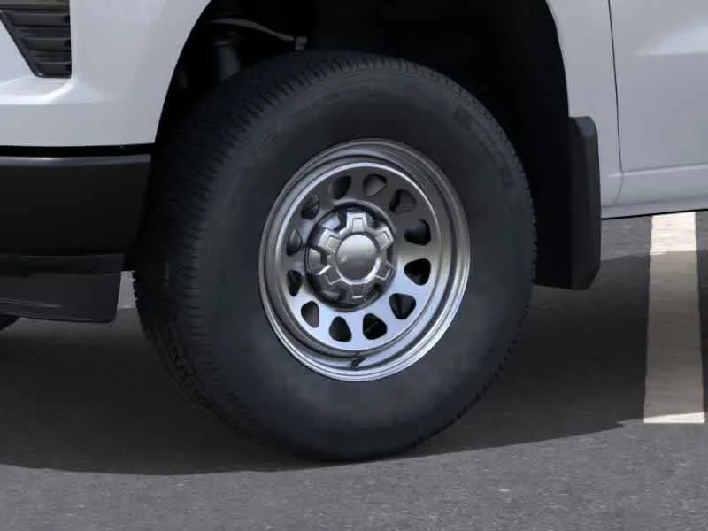 New 2026 Summit White Chevrolet WT image 27