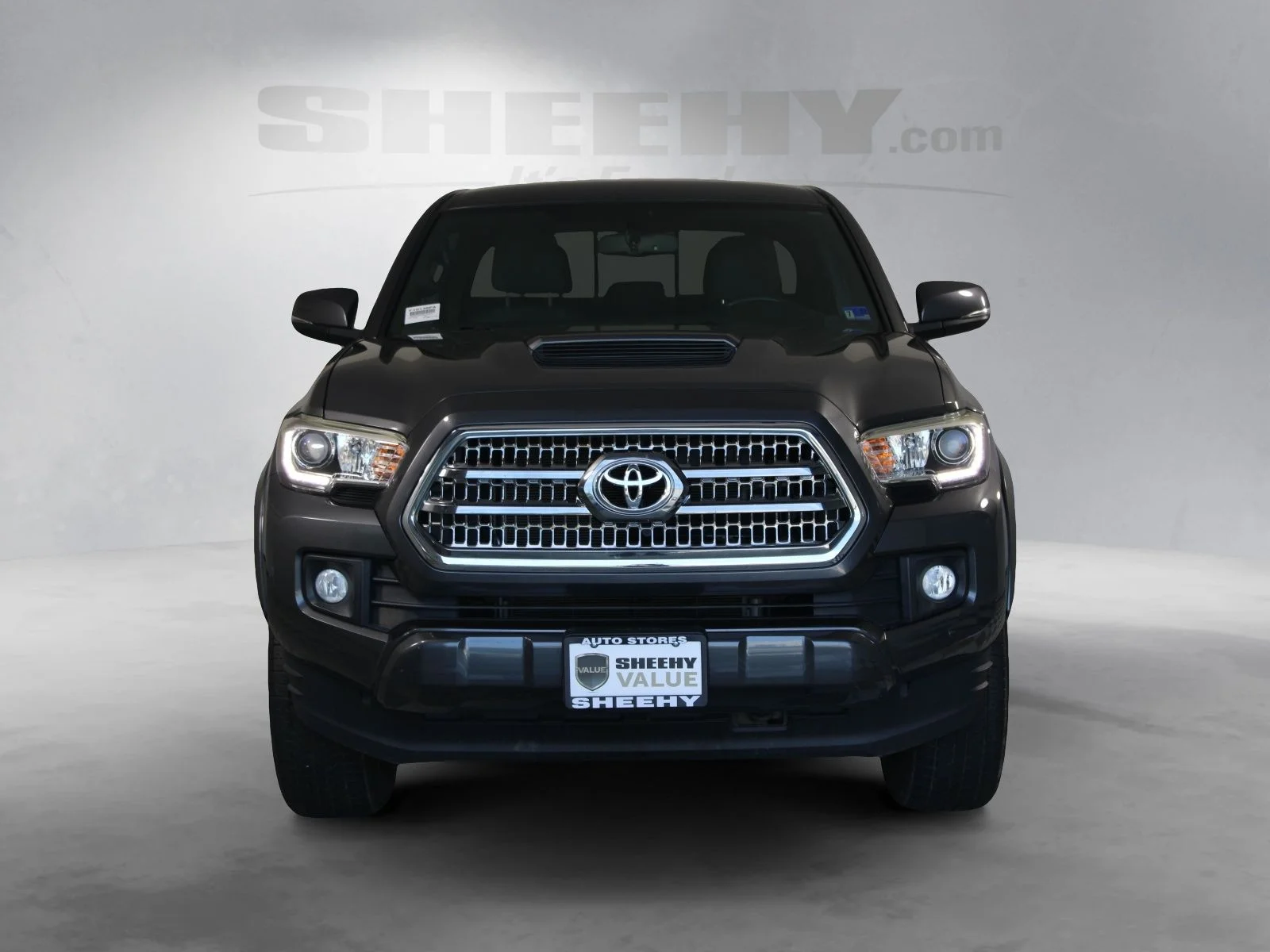 Used 2017 Gray Toyota TRD Sport image 17