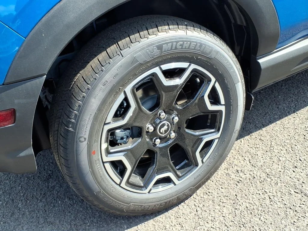 New 2026 Velocity Blue Metallic Ford Outer Banks® image 7
