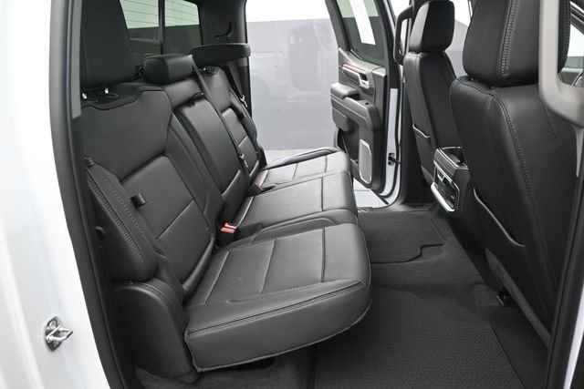 Used 2024 White Frost Tricoat GMC Denali image 16
