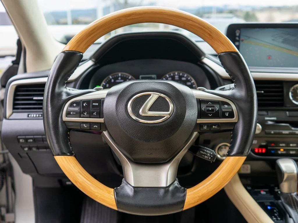 Used 2022 Silver Lexus 350 image 16