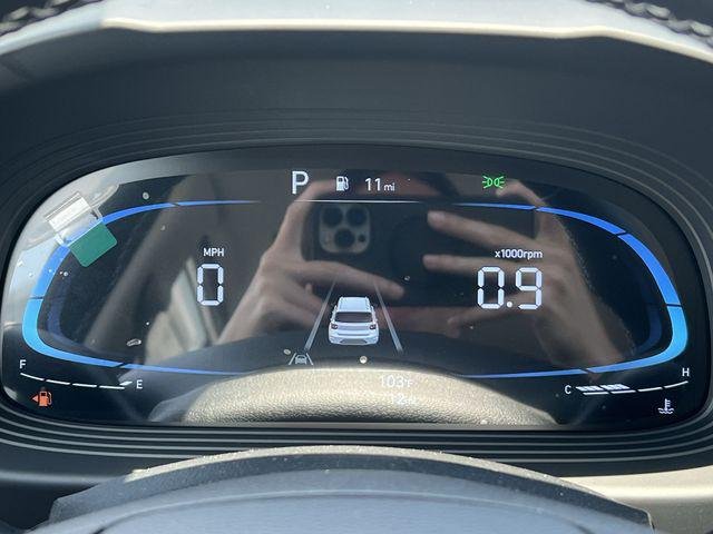 New 2026 White Hyundai SEL w/Two-Tone Roof image 21