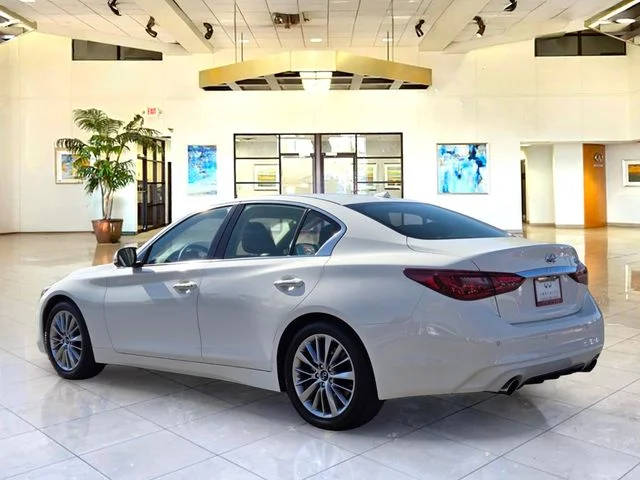 2023 INFINITI Q50 LUXE - Photo 7
