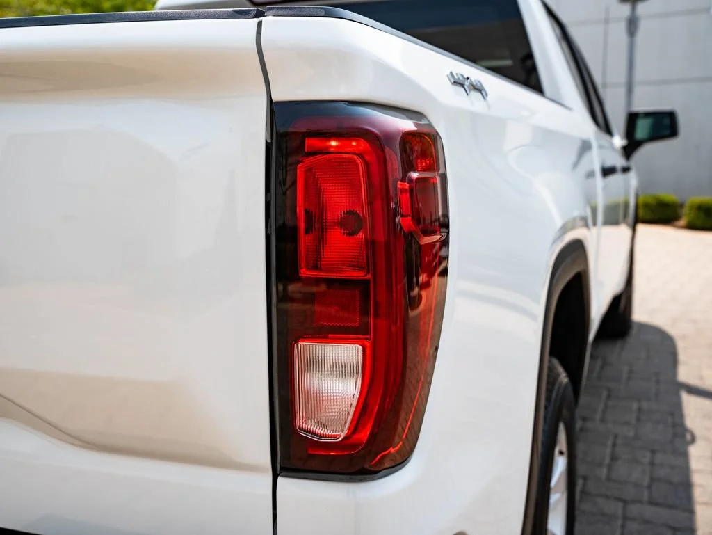 Used 2024 Summit White GMC Pro image 9