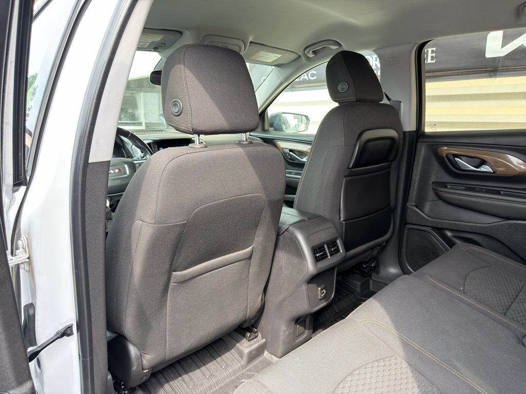 Used 2020 Summit White GMC SLE image 13