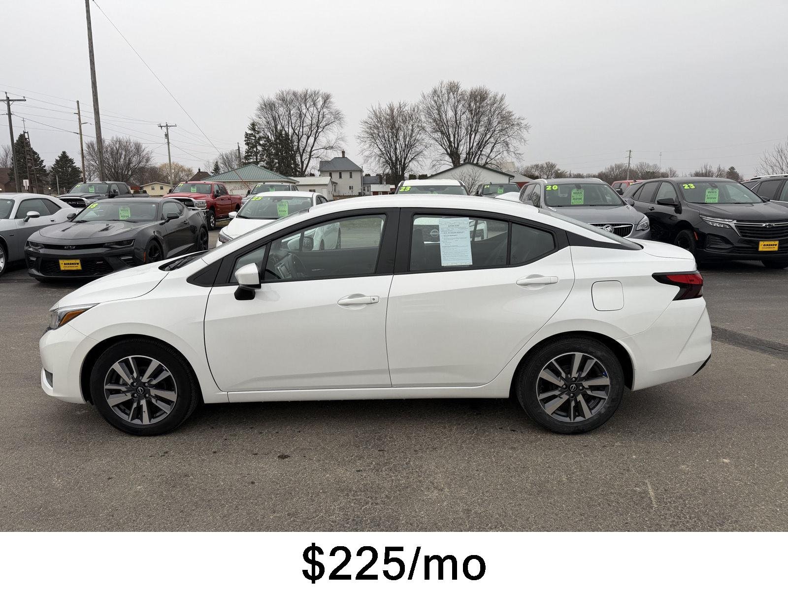 2025 Nissan Versa Sedan SV