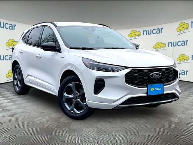 2023 Ford Escape 2023 Ford Escape ST-Line 4D Sport Utility