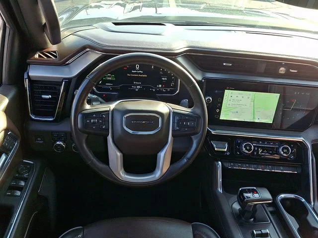 Used 2025 Black GMC Denali image 5