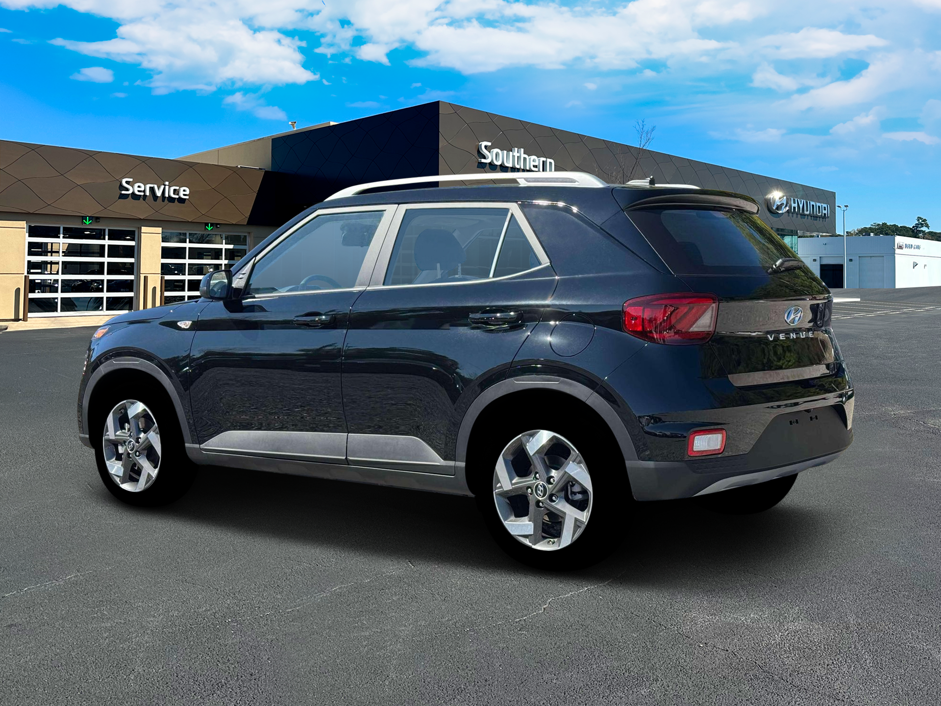 New 2026 Black Hyundai SEL image 4
