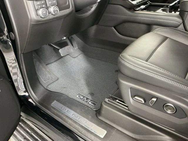 Used 2026 Black GMC Denali image 16