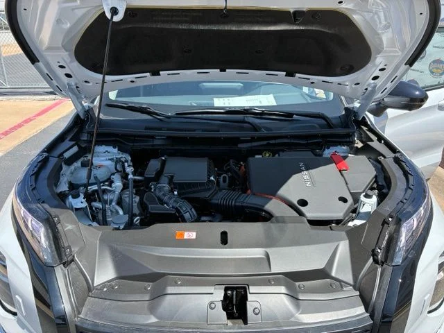 New 2026 Alpine Frost Nissan SL image 16