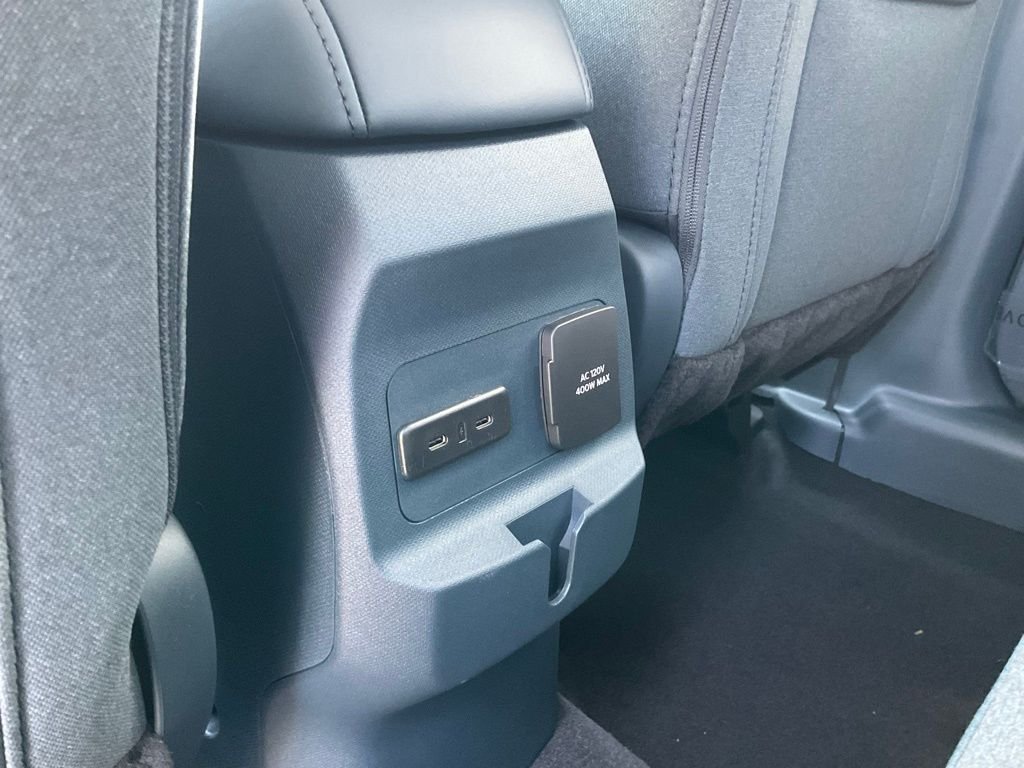 2025 Ford Maverick XLT - Photo 23