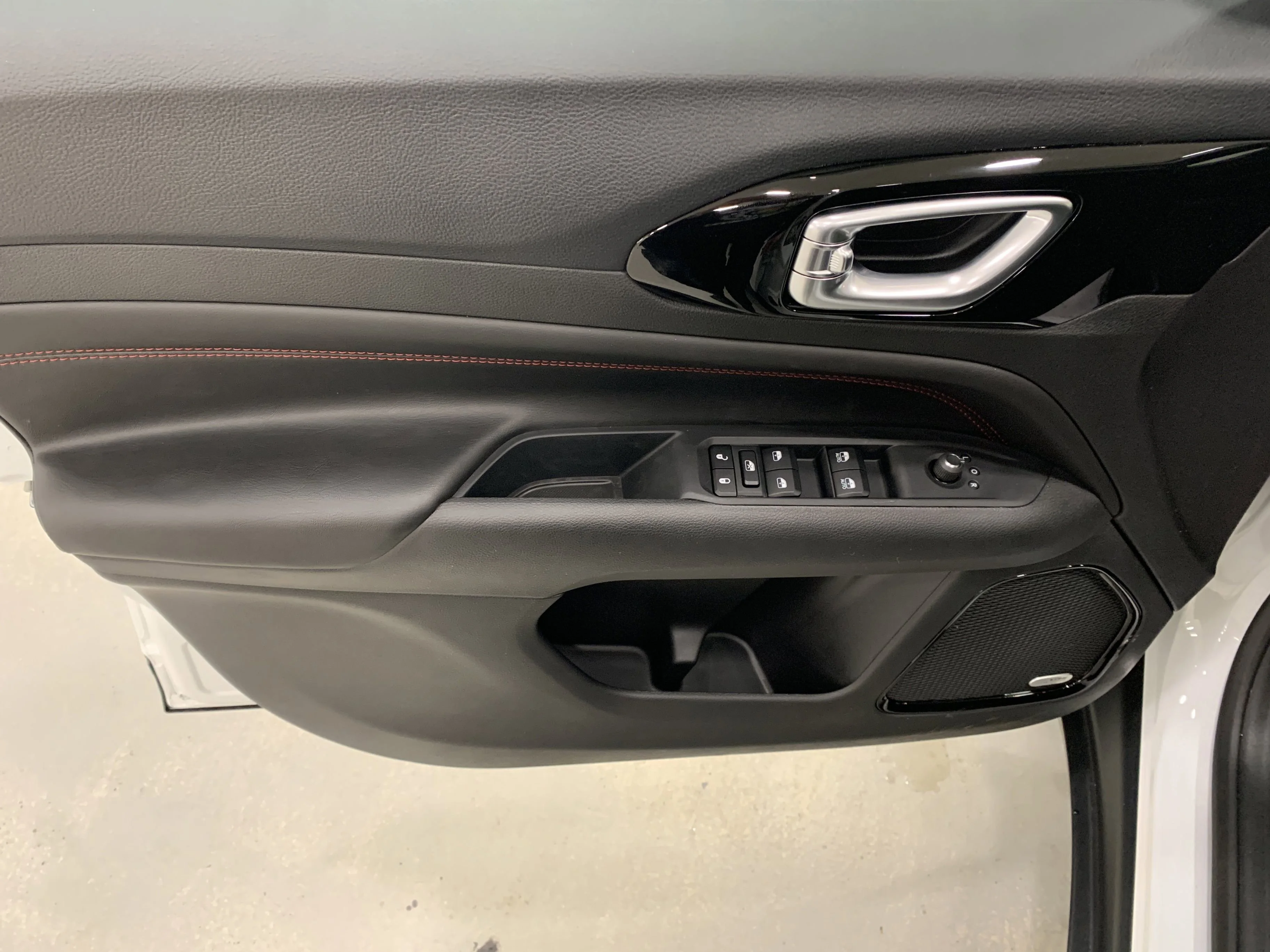 New 2026 Bright White Jeep Trailhawk image 10