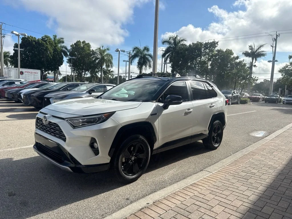 Used 2021 White Toyota XSE image 12