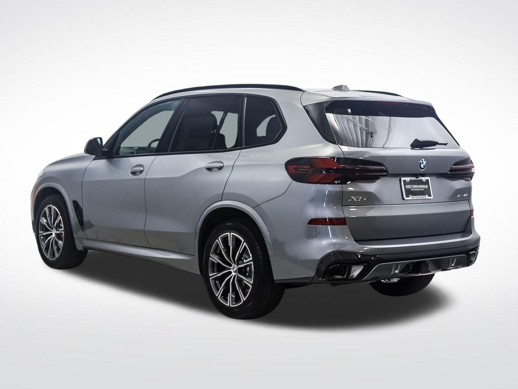New 2026 Gray Metallic BMW xDrive40i image 3