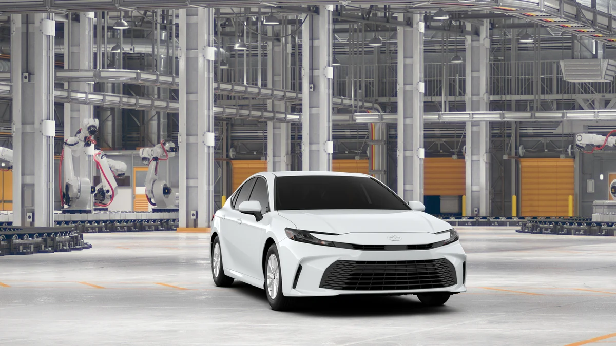 New 2026 Ice Cap Toyota LE image 16
