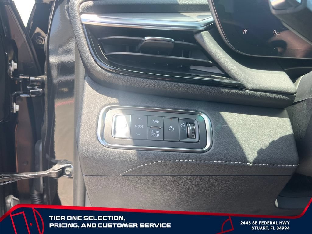 New 2026 Ebony Twilight Metallic Buick Avenir image 25