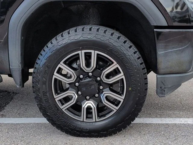 Certified Used 2020 Onyx Black GMC AT4 image 11