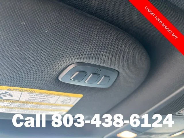 Used 2017  Ford Platinum image 34